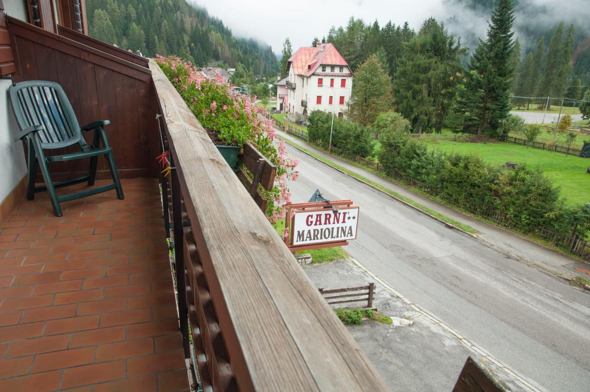 Bed and Breakfast Garni Mariolina Falcade Exterior foto